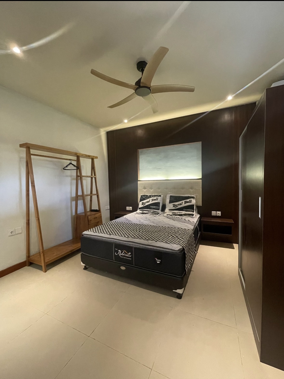 Segundo quarto 'Bali Ananda' - Cama queen size, colchão King Coil - banheiro privativo