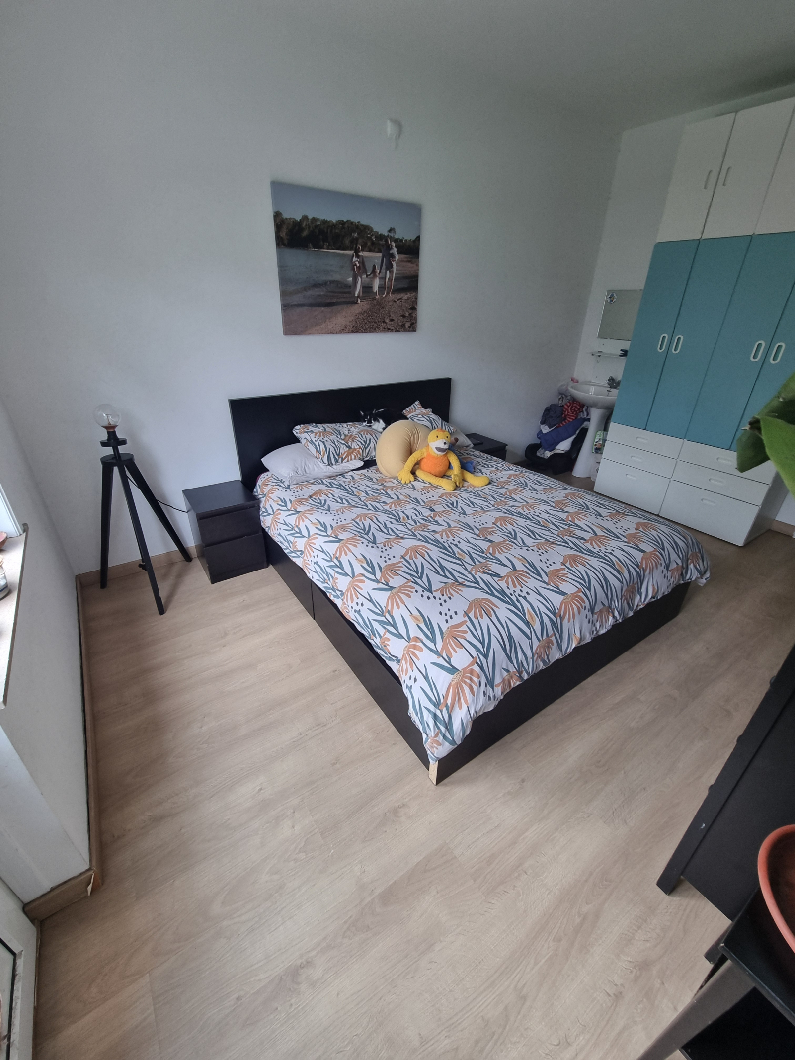 Dormitorio principal con acceso a la terraza