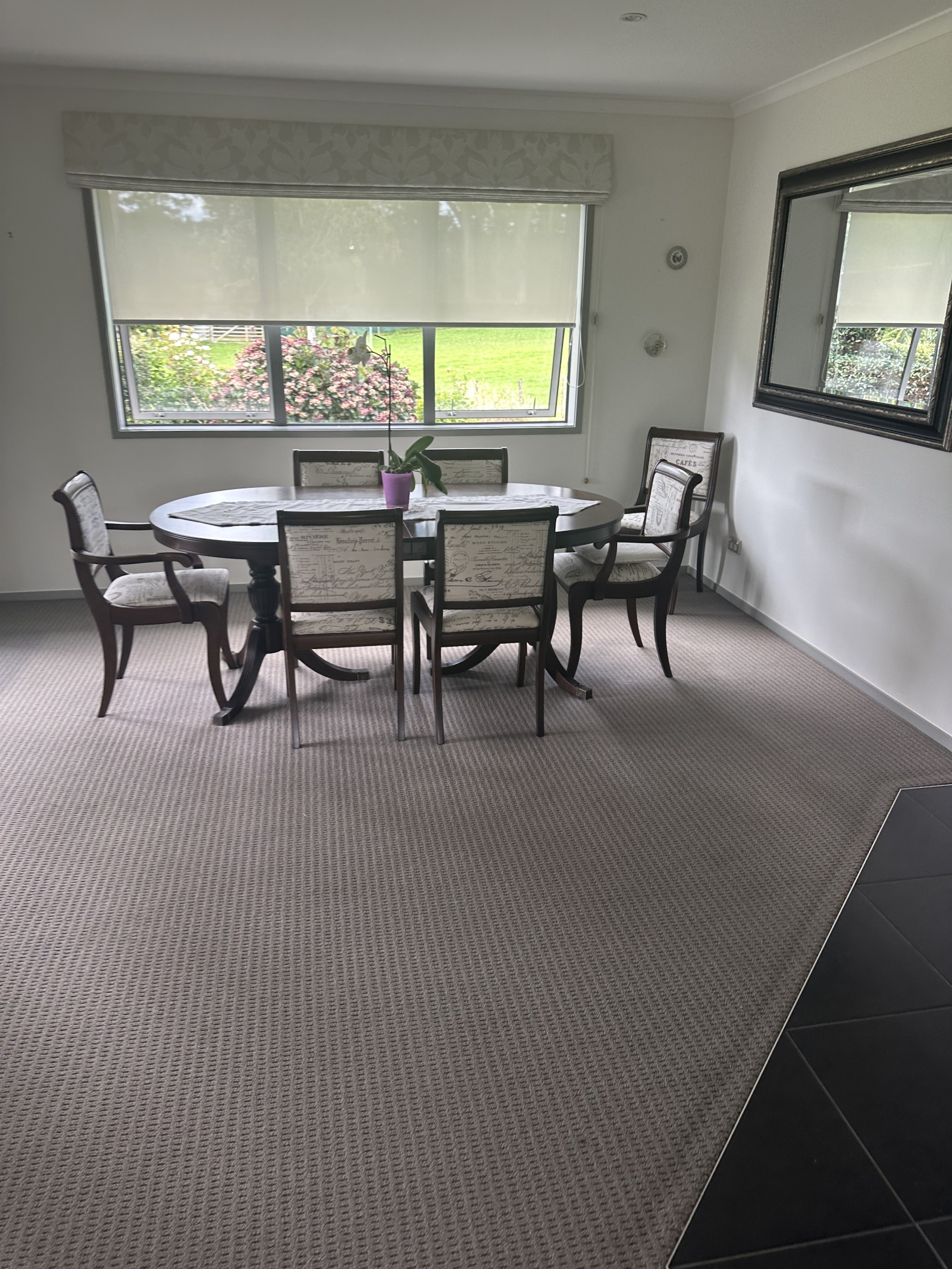 Charming home backing on to kiwifruit orchard