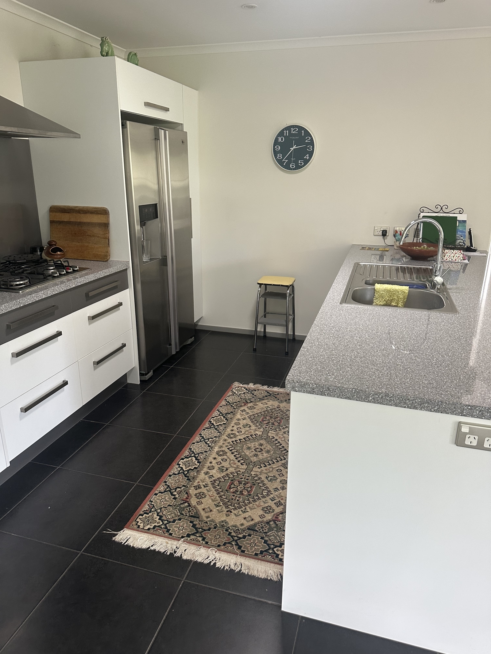 Charming home backing on to kiwifruit orchard