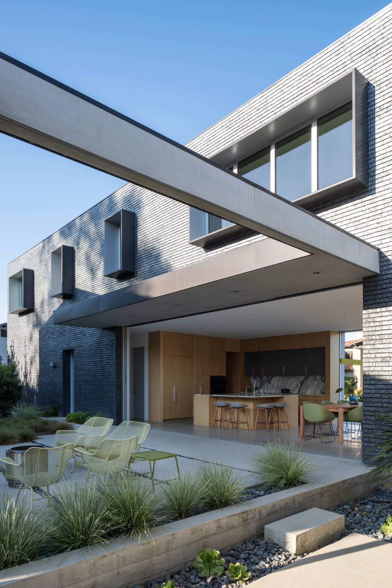 Striking Modern Eco Home