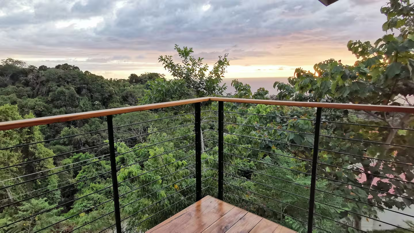 Impresionante vista al mar y a la selva desde el balcón😍 de Casa Blanca