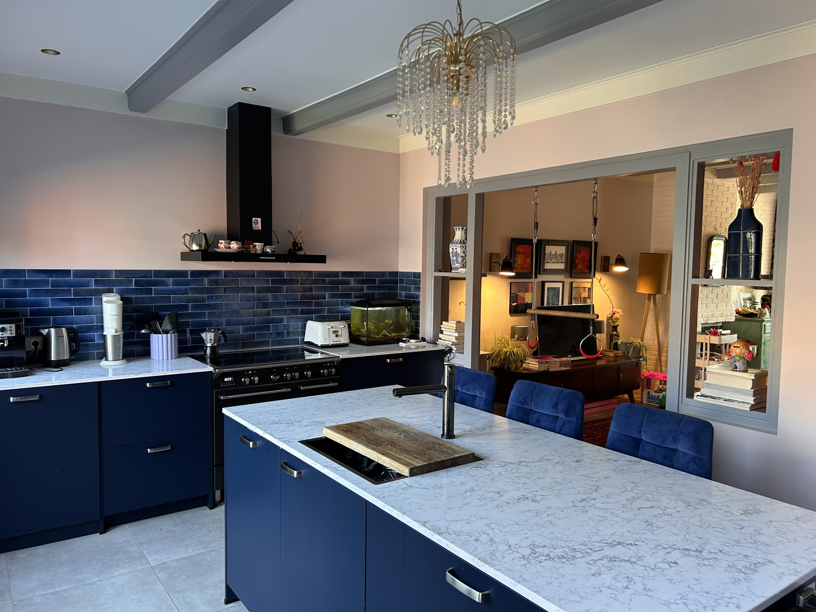Cosy town house, 10min walking distance from the heather fields and woods.