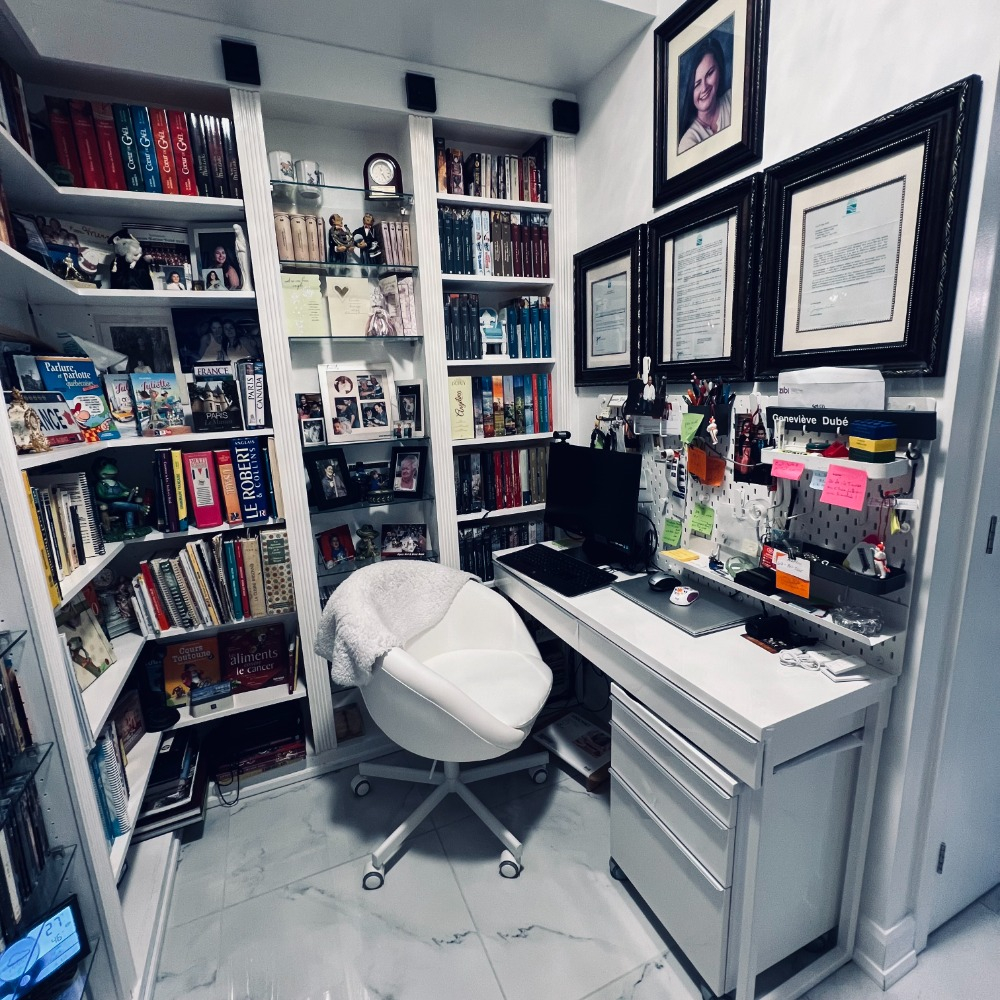 Ein kleines Büro für die administrative Seite