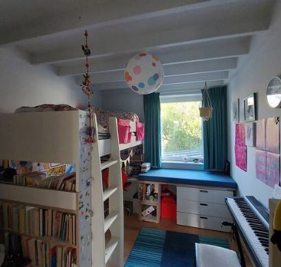 Single bedroom, high sleeper with chill space underneath. We usually put the keyboard into storage d ...