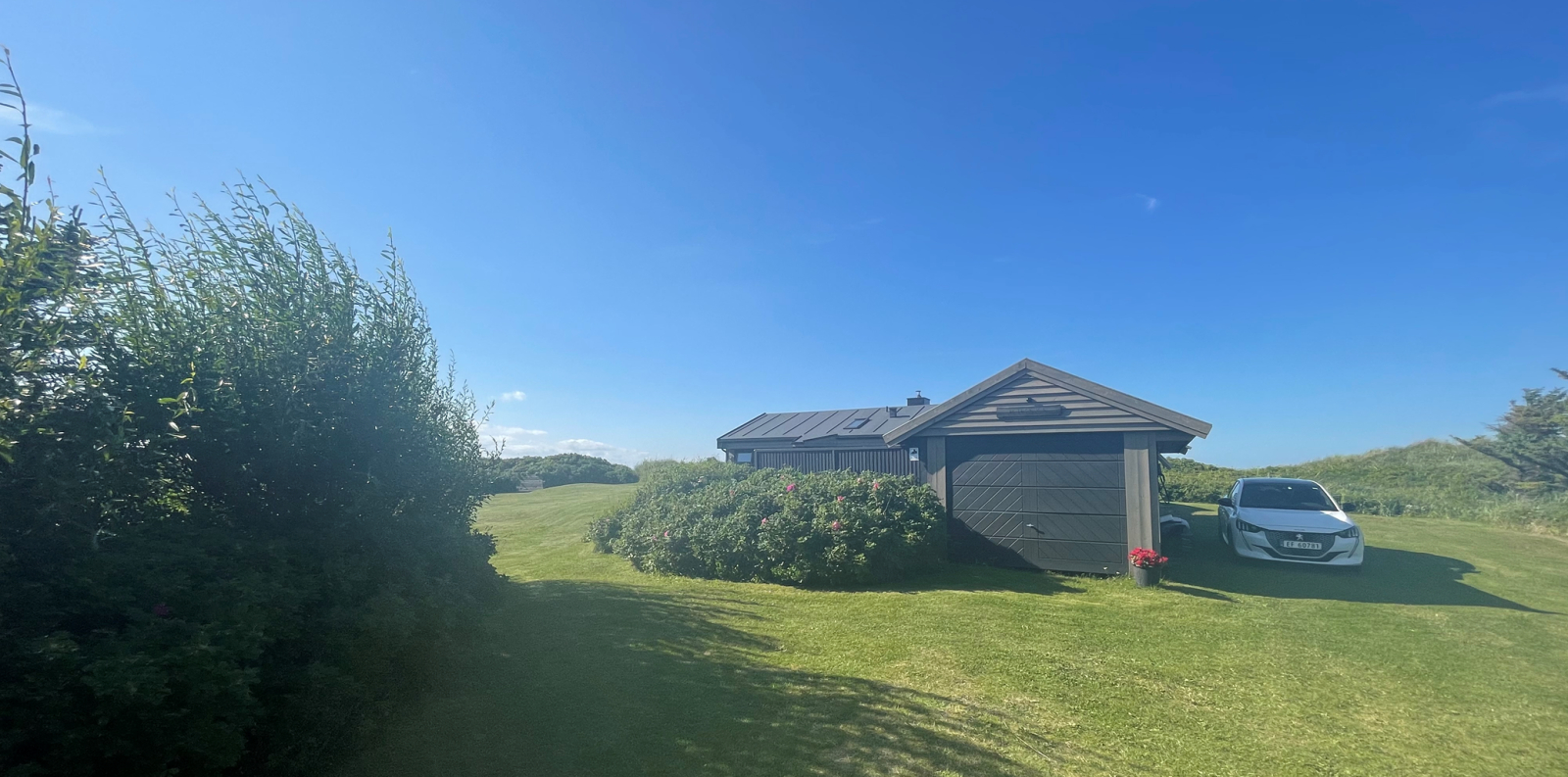 Beach house - Where ocean, fjords and mountains meet - Sola Beach, Stavanger Norway