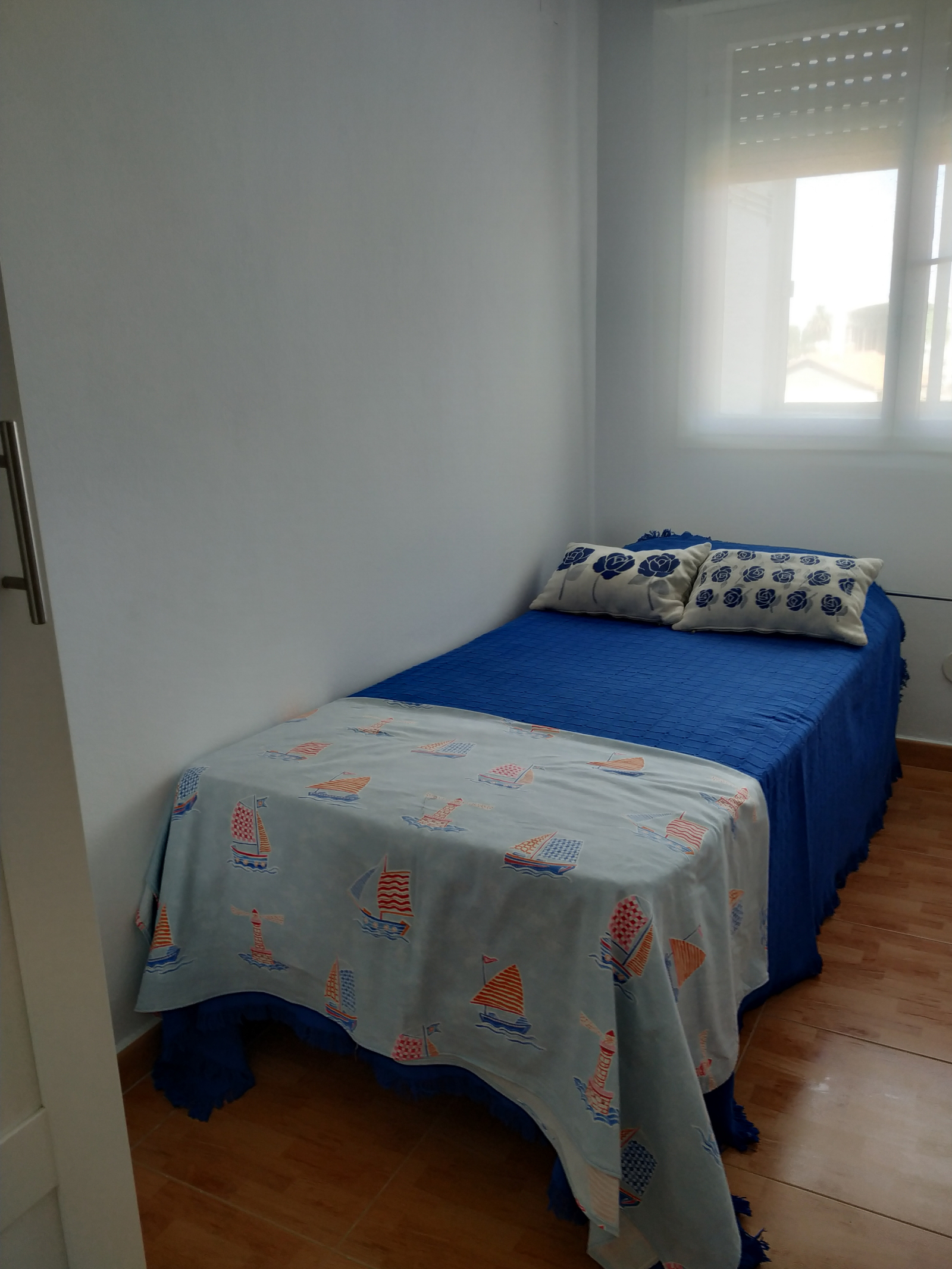 Flat in coastal village
