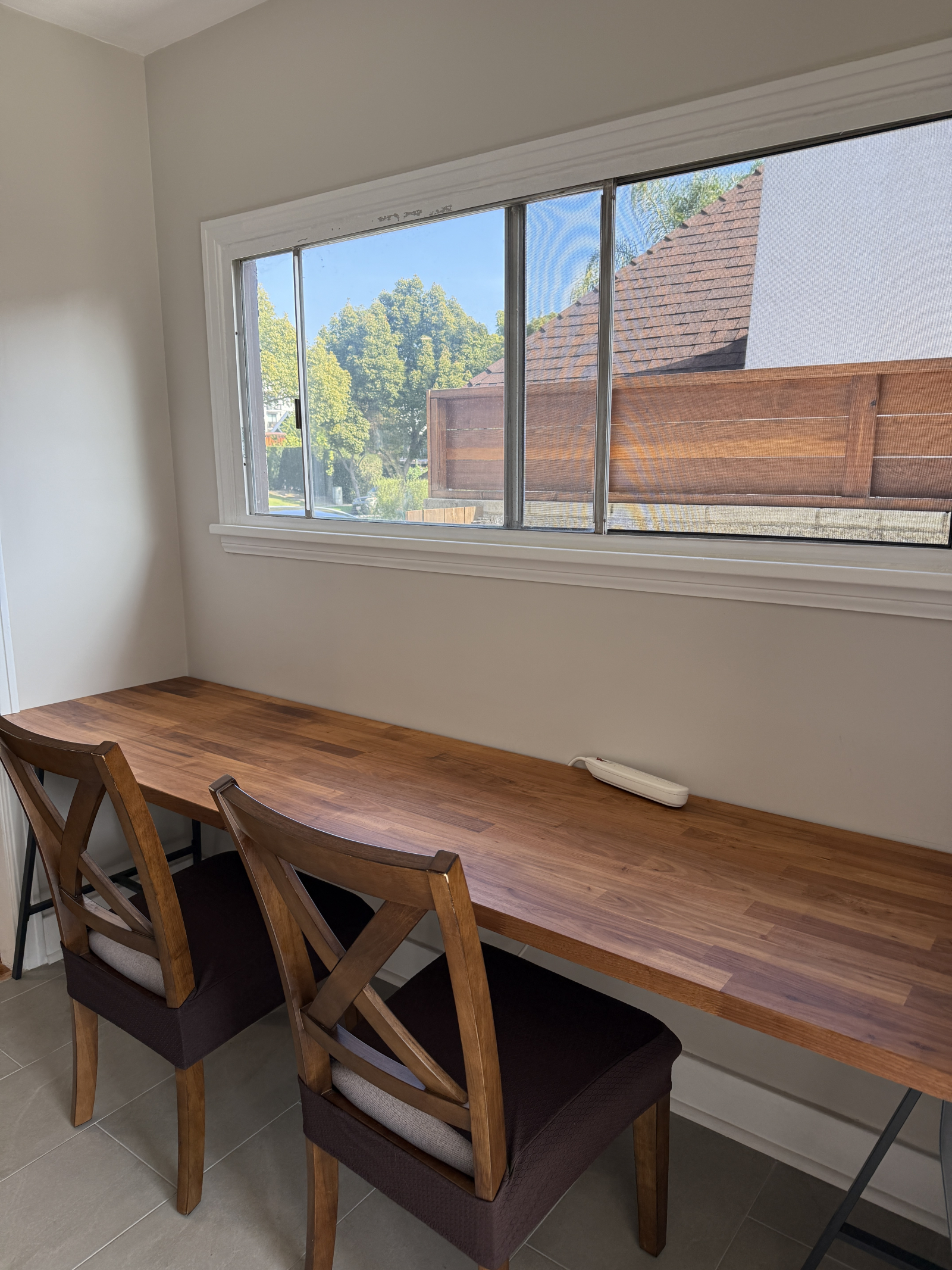 Breakfast area or work desk