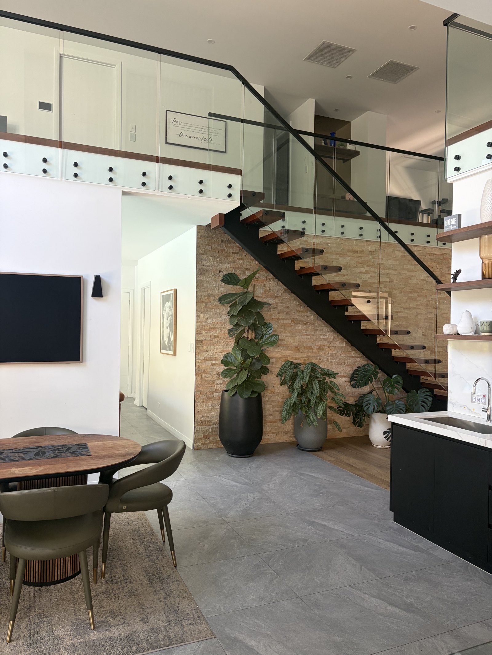 Nouvelle maison de luxe à Brisbane dans un cadre paisible de brousse
