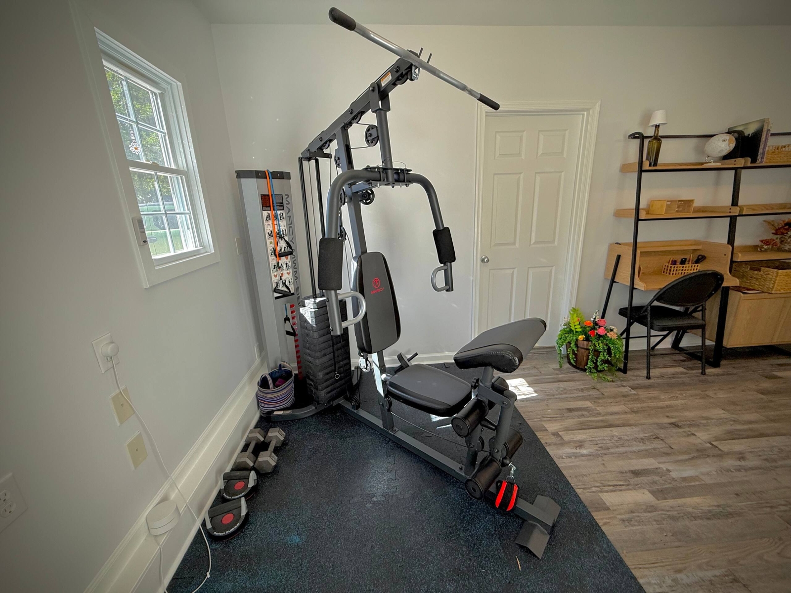 O pequeno apartamento atrás da casa - Área de exercícios