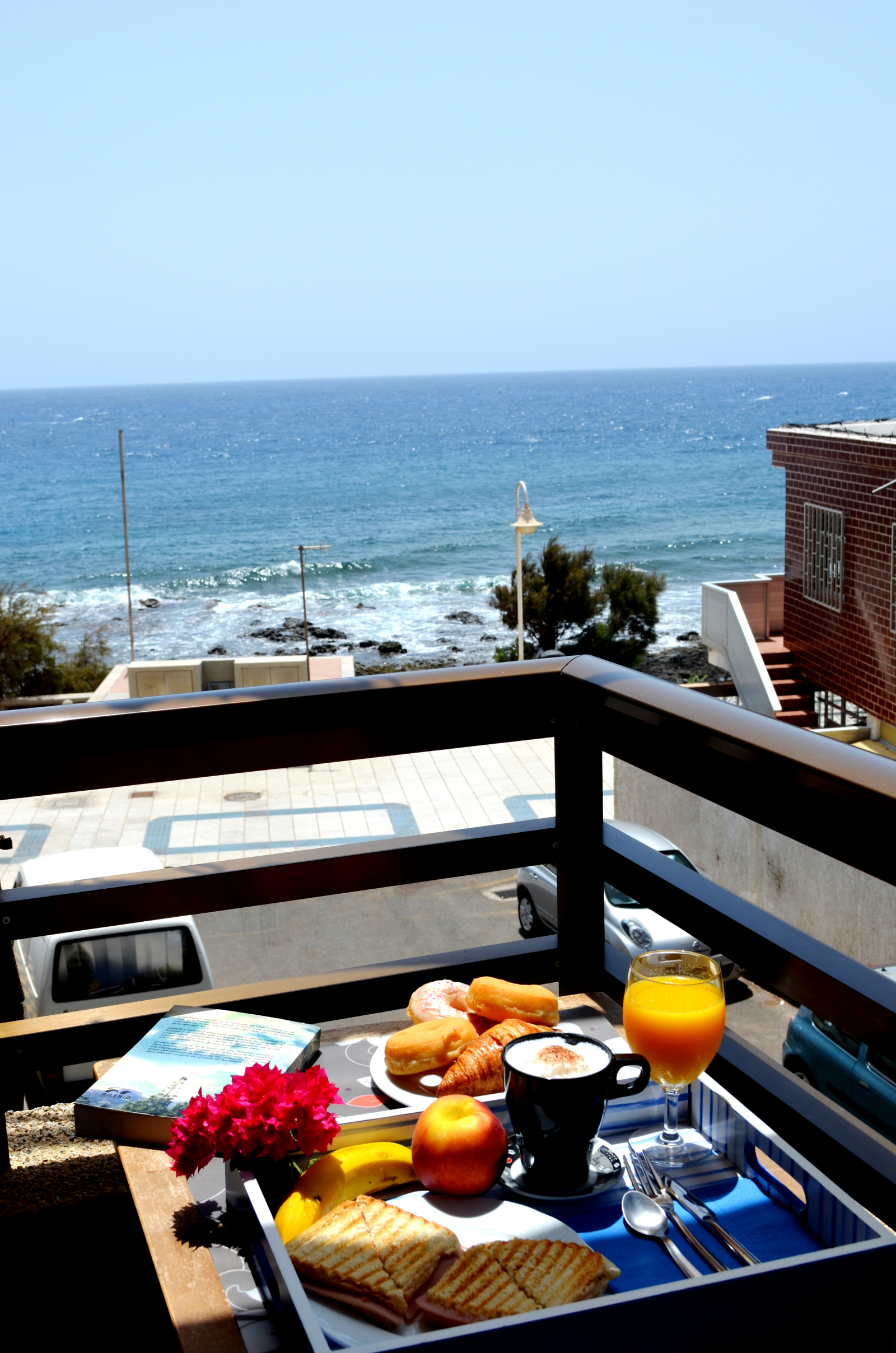 Vista dal piccolo balcone.