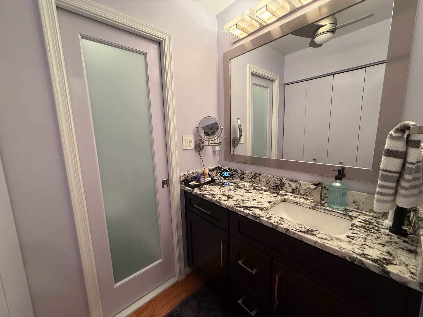 Baño 2 Con baño privado Área de tocador