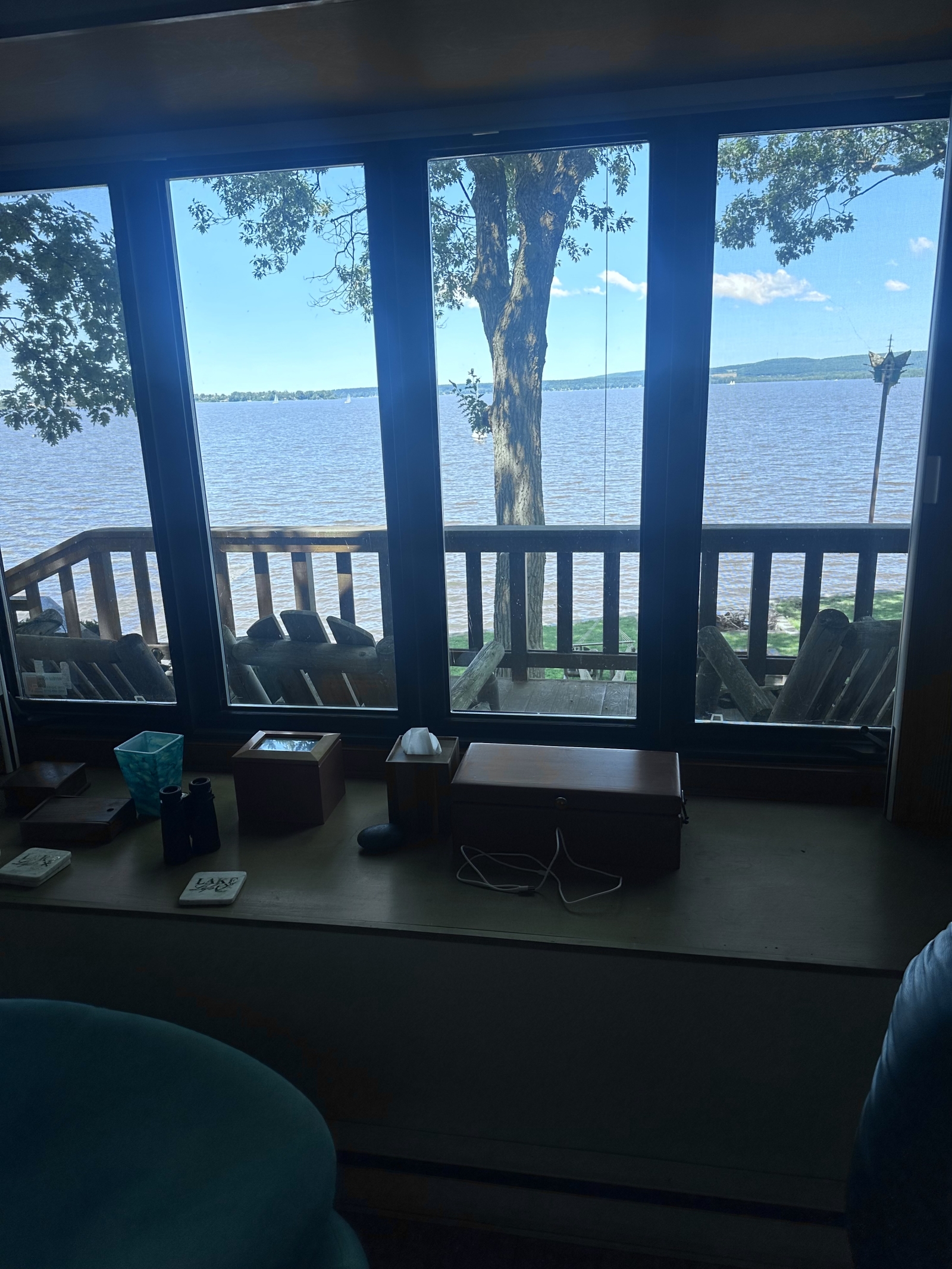 Montreal Lakehouse