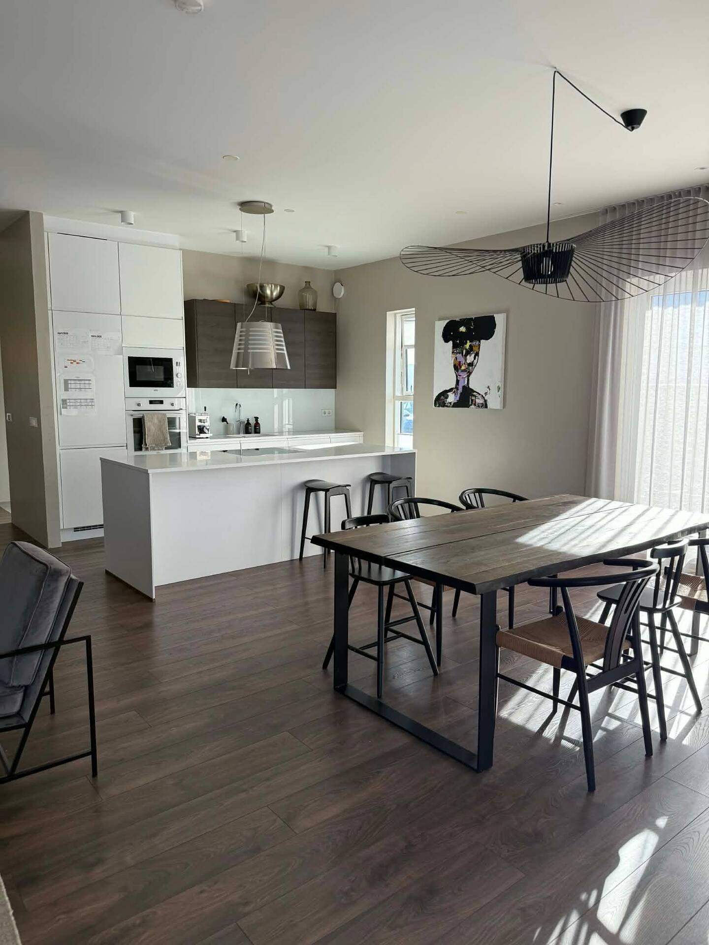 Semi-detached house 25 min from Reykjavik