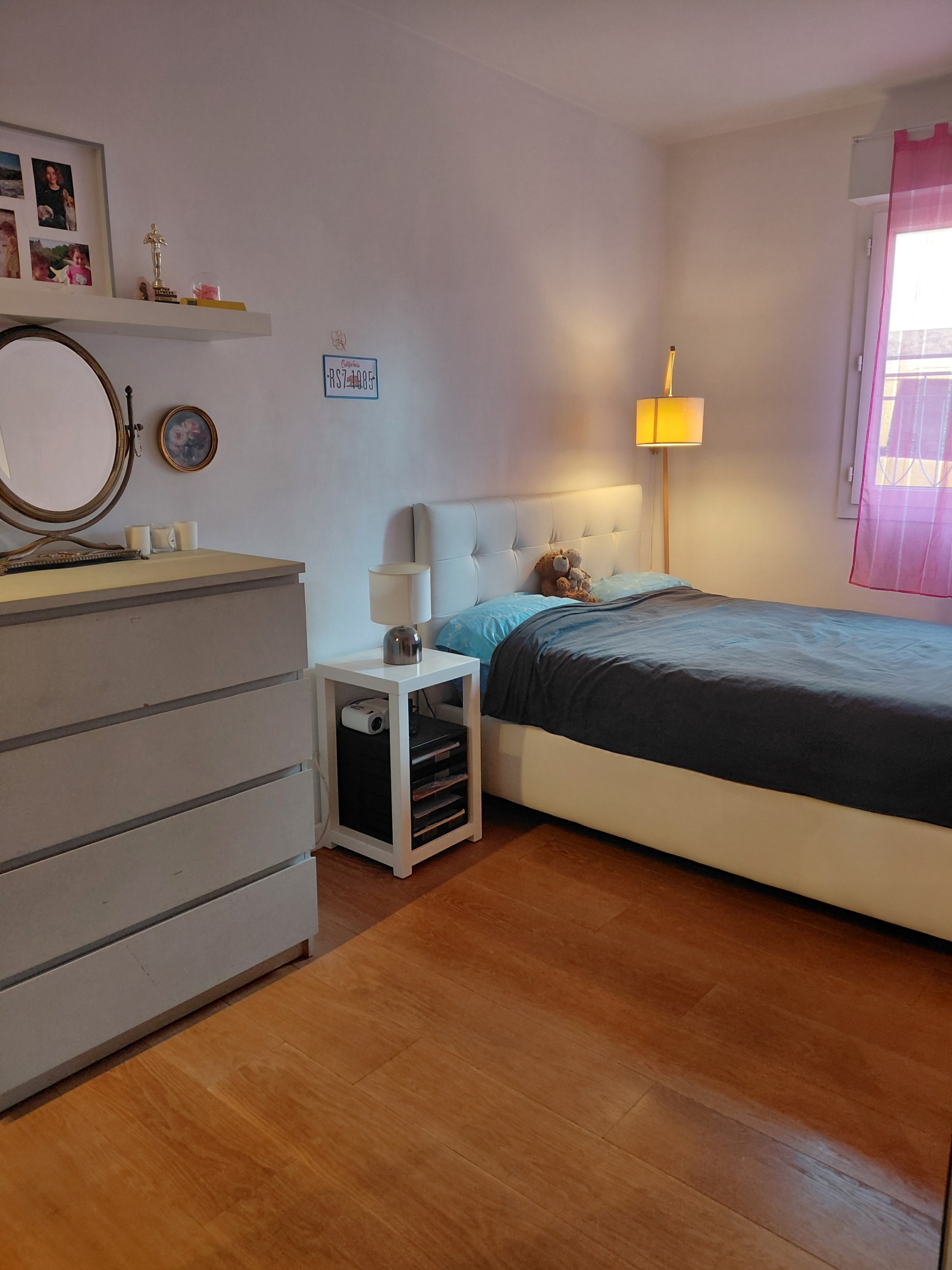 2º quarto com cama de casal