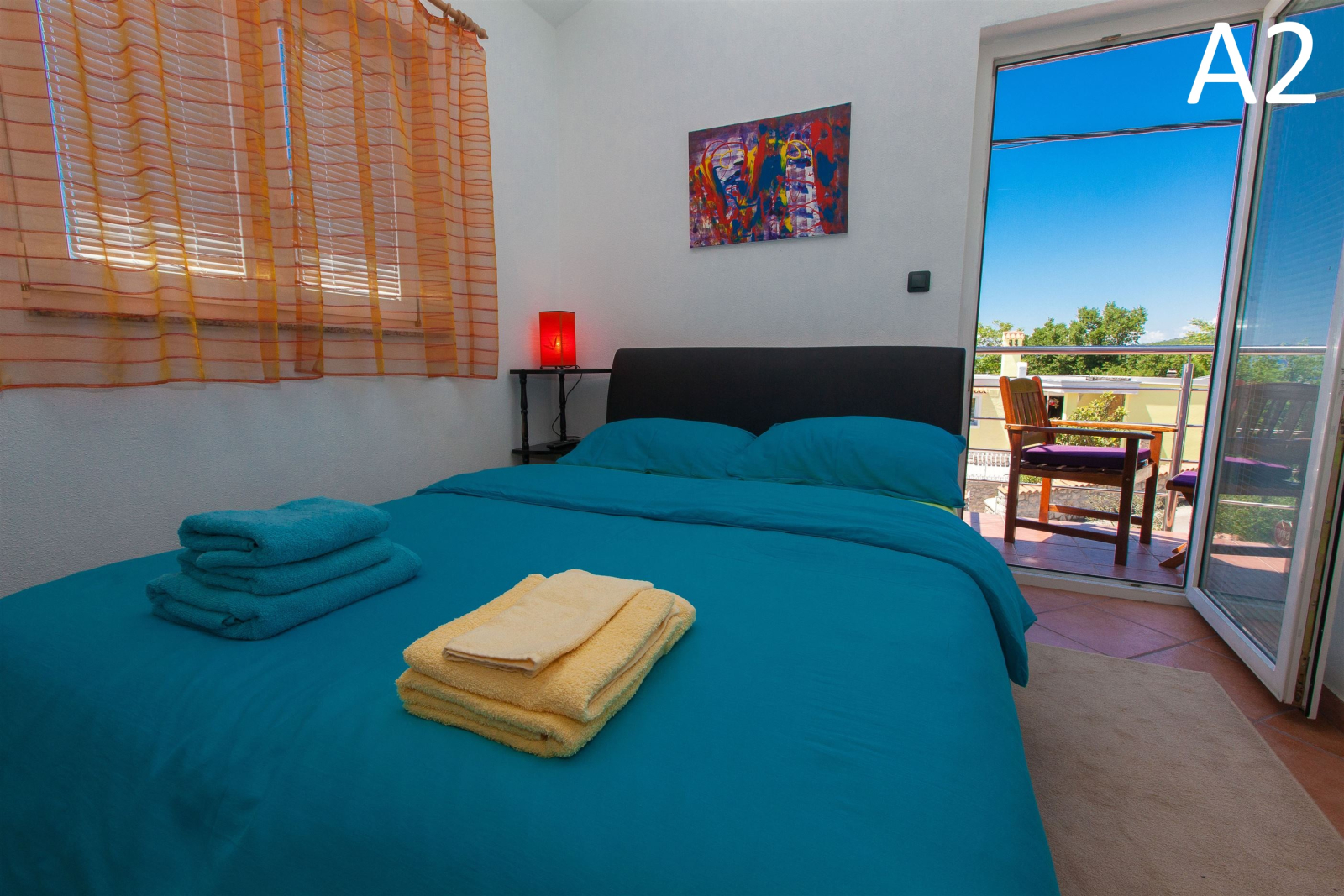 Spacious family apartment with terrace & sea view near Crikvenica