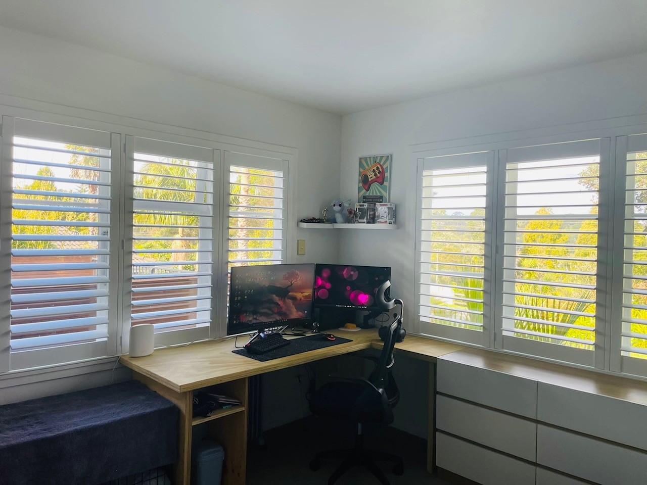 Bedroom 2 desk workspace