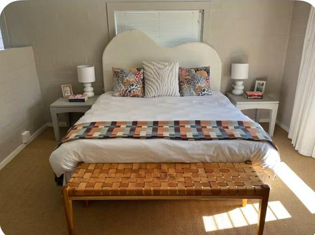Spacious, warm family home nestled in the winelands.