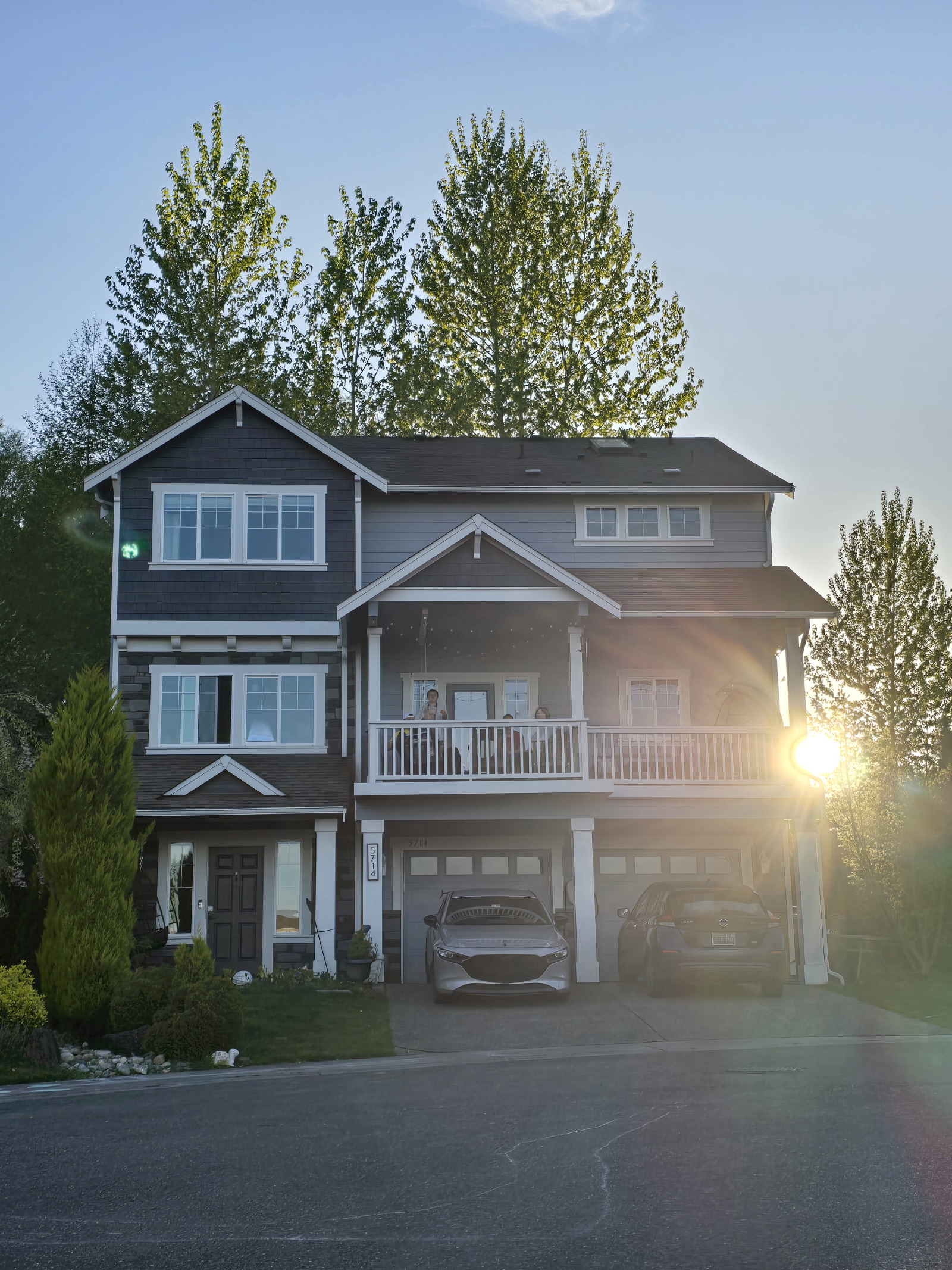 🏡 5 bedroom Pacific Northwest Base Camp — Seattle Area, Washington, USA