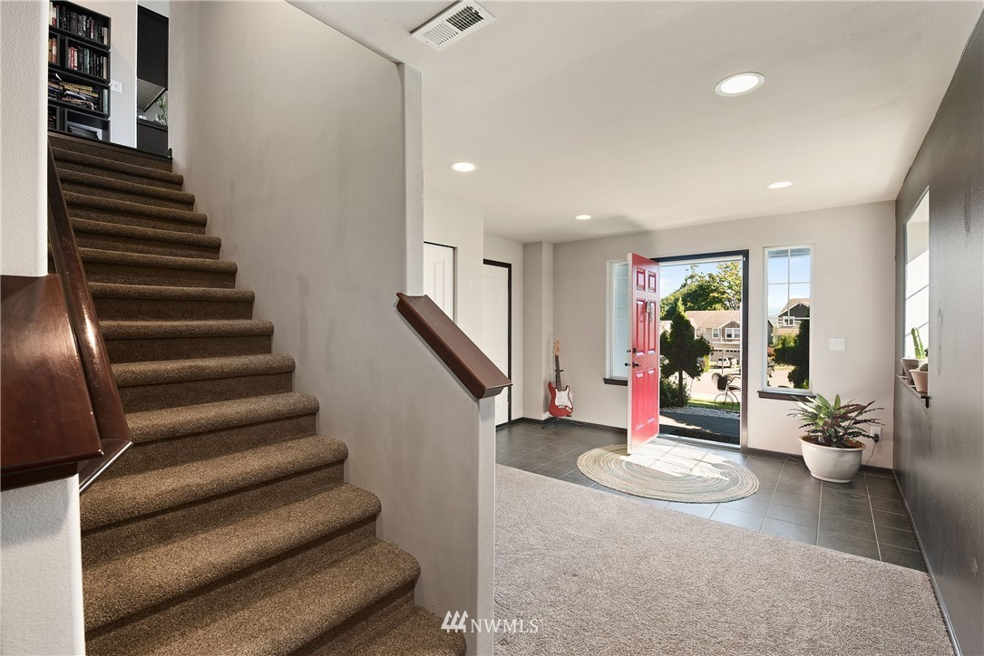 🏡 5 bedroom Pacific Northwest Base Camp — Seattle Area, Washington, USA