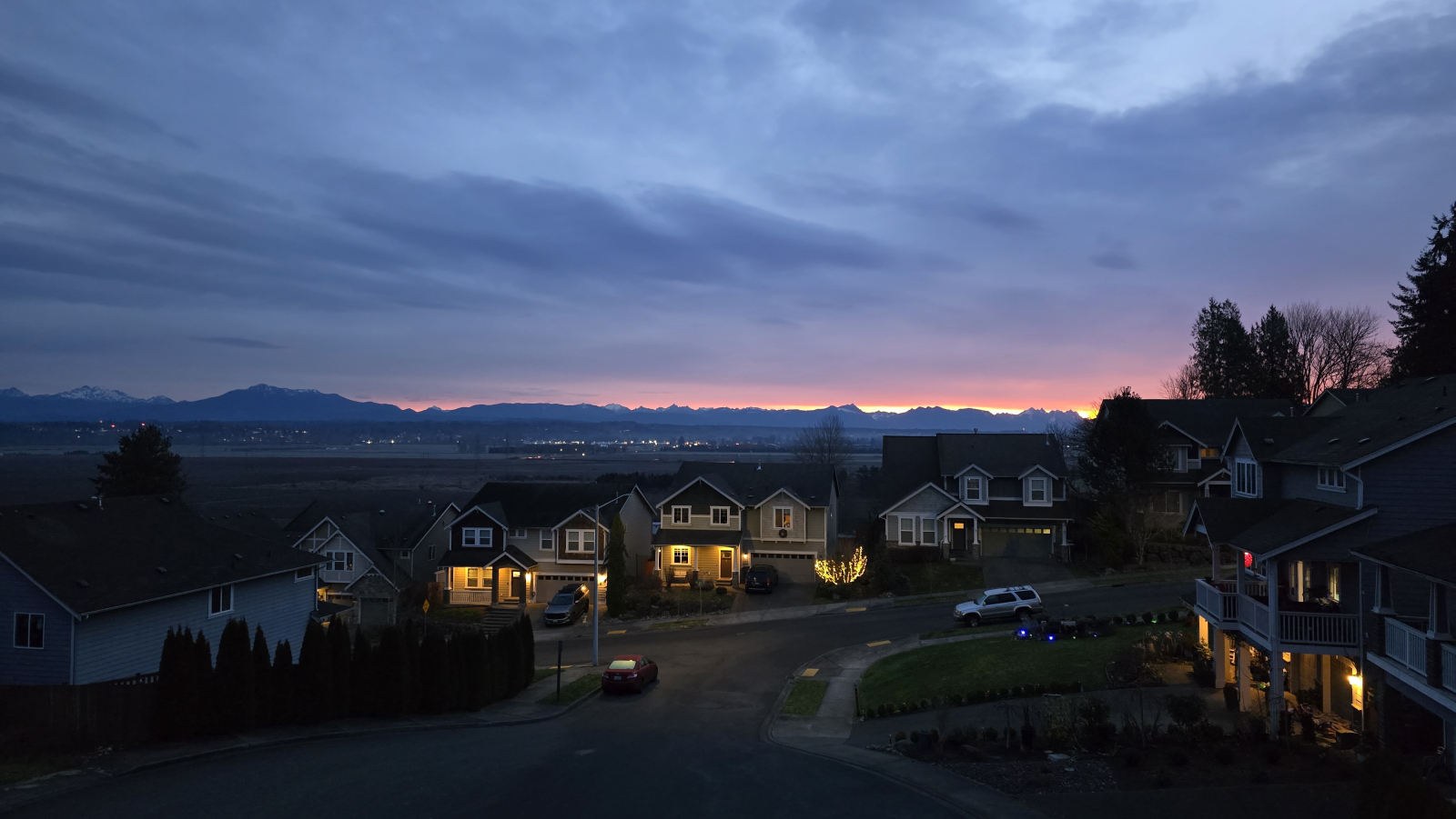 🏡 5 bedroom Pacific Northwest Base Camp — Seattle Area, Washington, USA