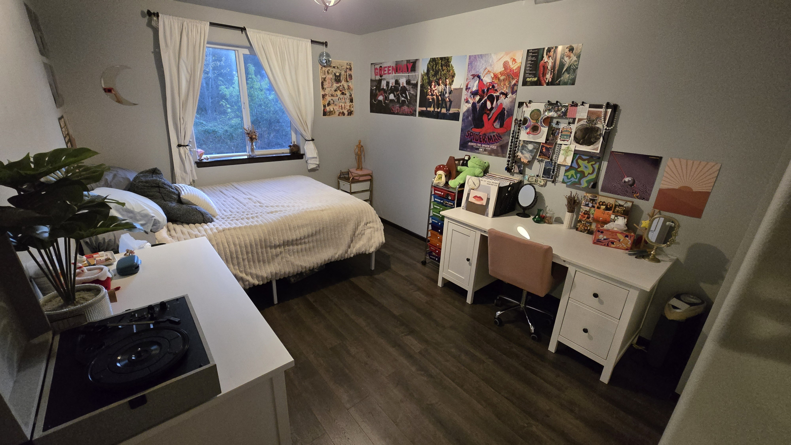 🏡 5 bedroom Pacific Northwest Base Camp — Seattle Area, Washington, USA