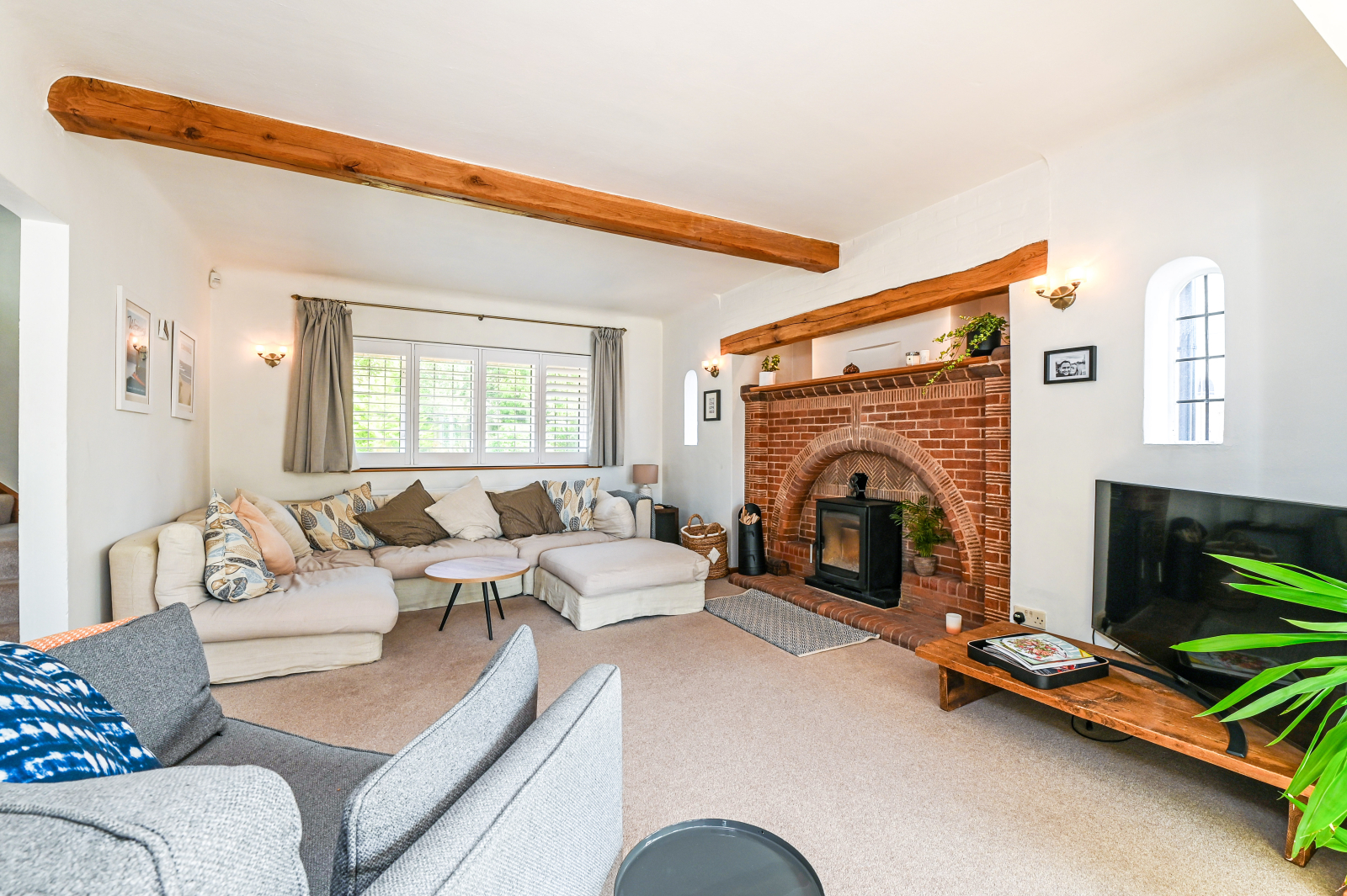 Prachtig karaktervol huis met 4/5 slaapkamers op een privéstrandlandgoed, West Sussex, handig voor Goodwood.