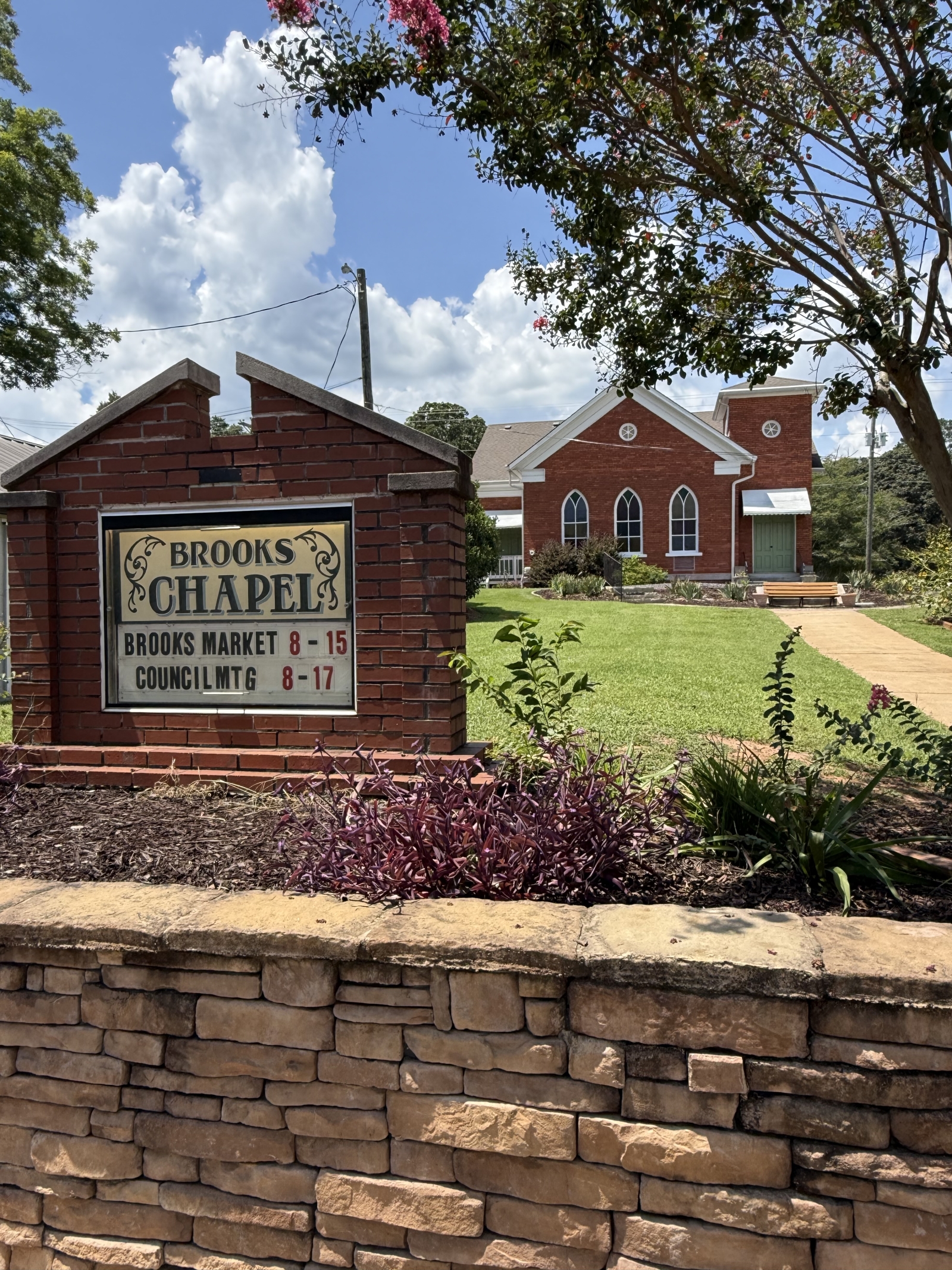 Atlanta suburb near airport