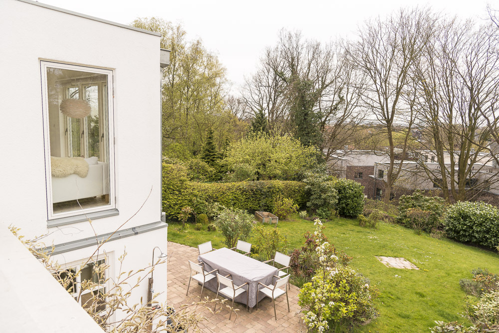 Casa soleada y tranquila con un gran jardín y sauna en medio de la ciudad