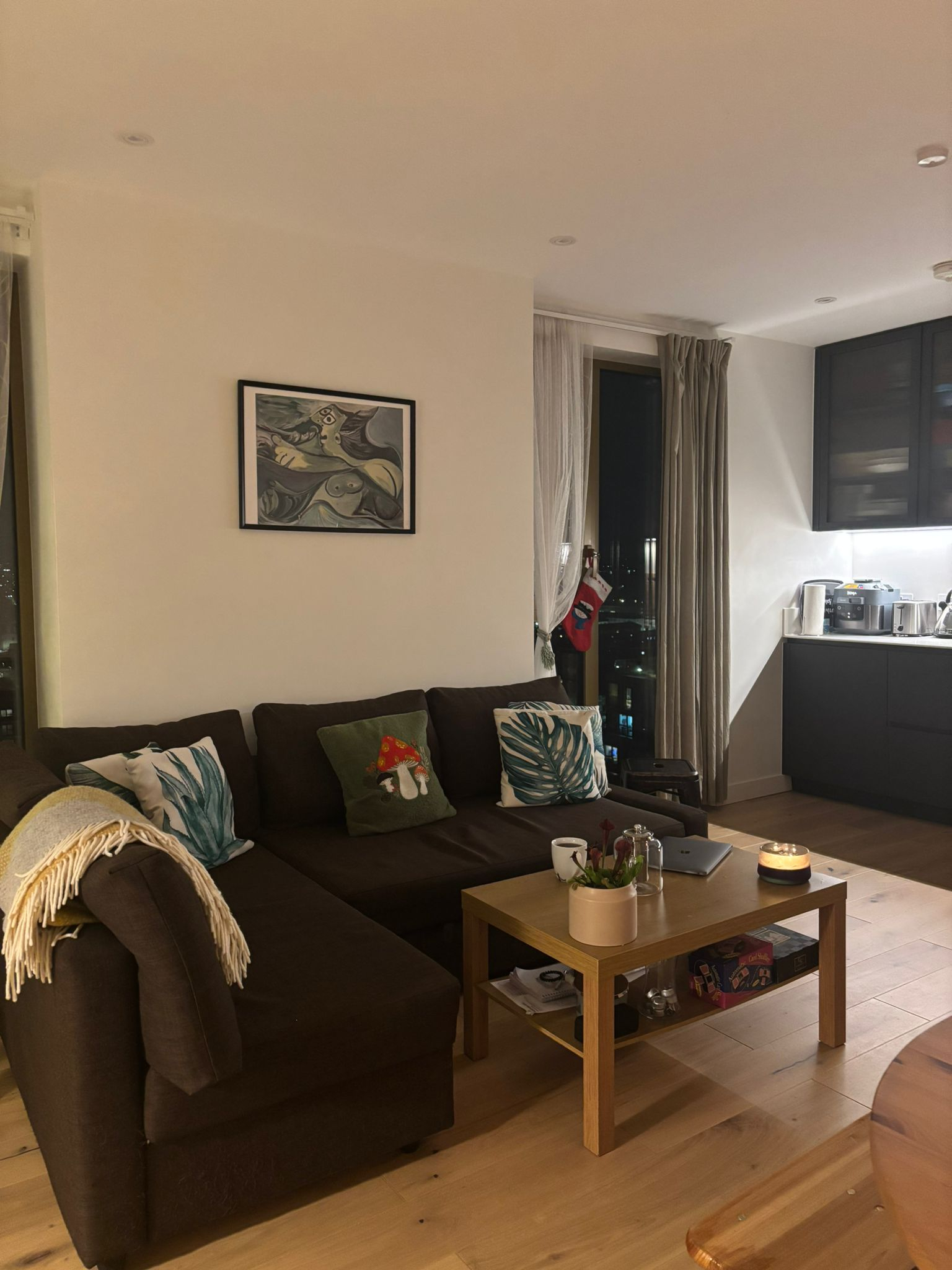Modern 1 Bed Apartment