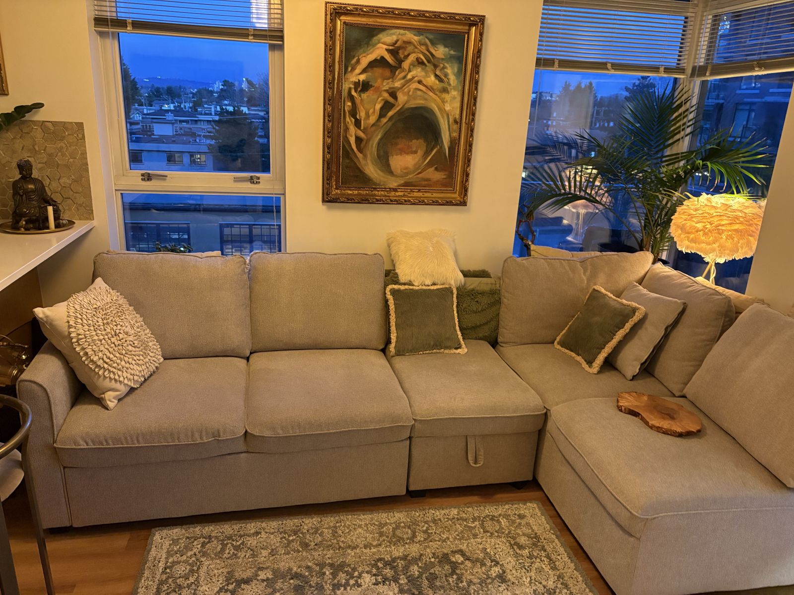 Gorgeous condo in the heart of Vancouver
