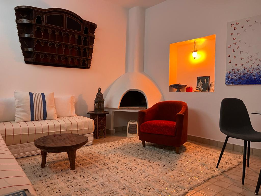 Atlantic Ocean (Assilah, Morocco) or Mountain house (Northern Italy)? You choose