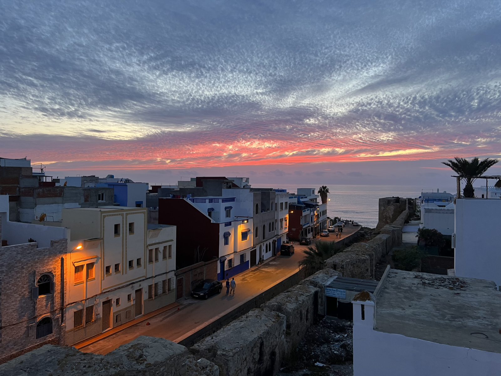 Atlantic Ocean (Assilah, Morocco) or Mountain house (Northern Italy)? You choose