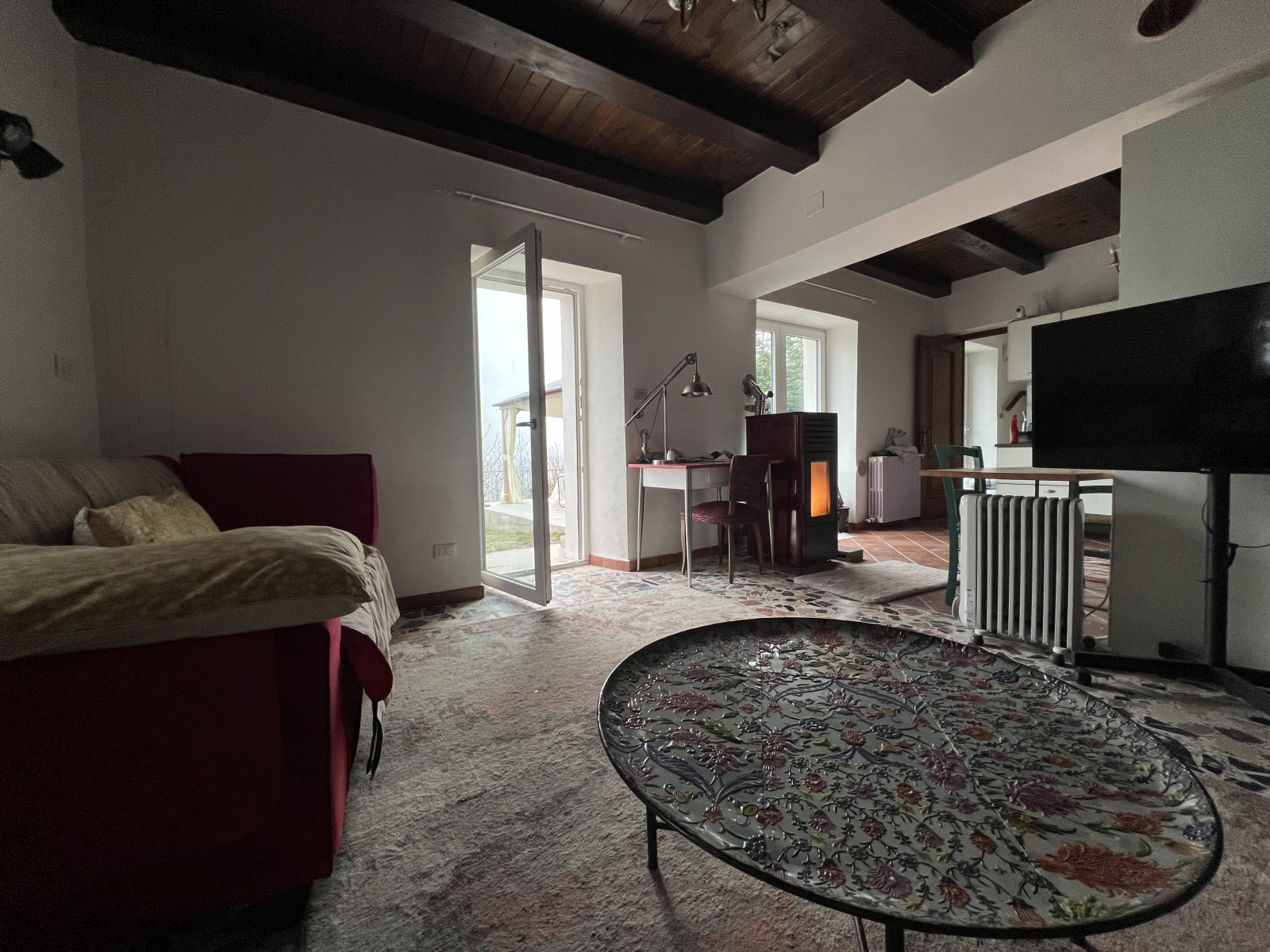 Atlantic Ocean (Assilah, Morocco) or Mountain house (Northern Italy)? You choose