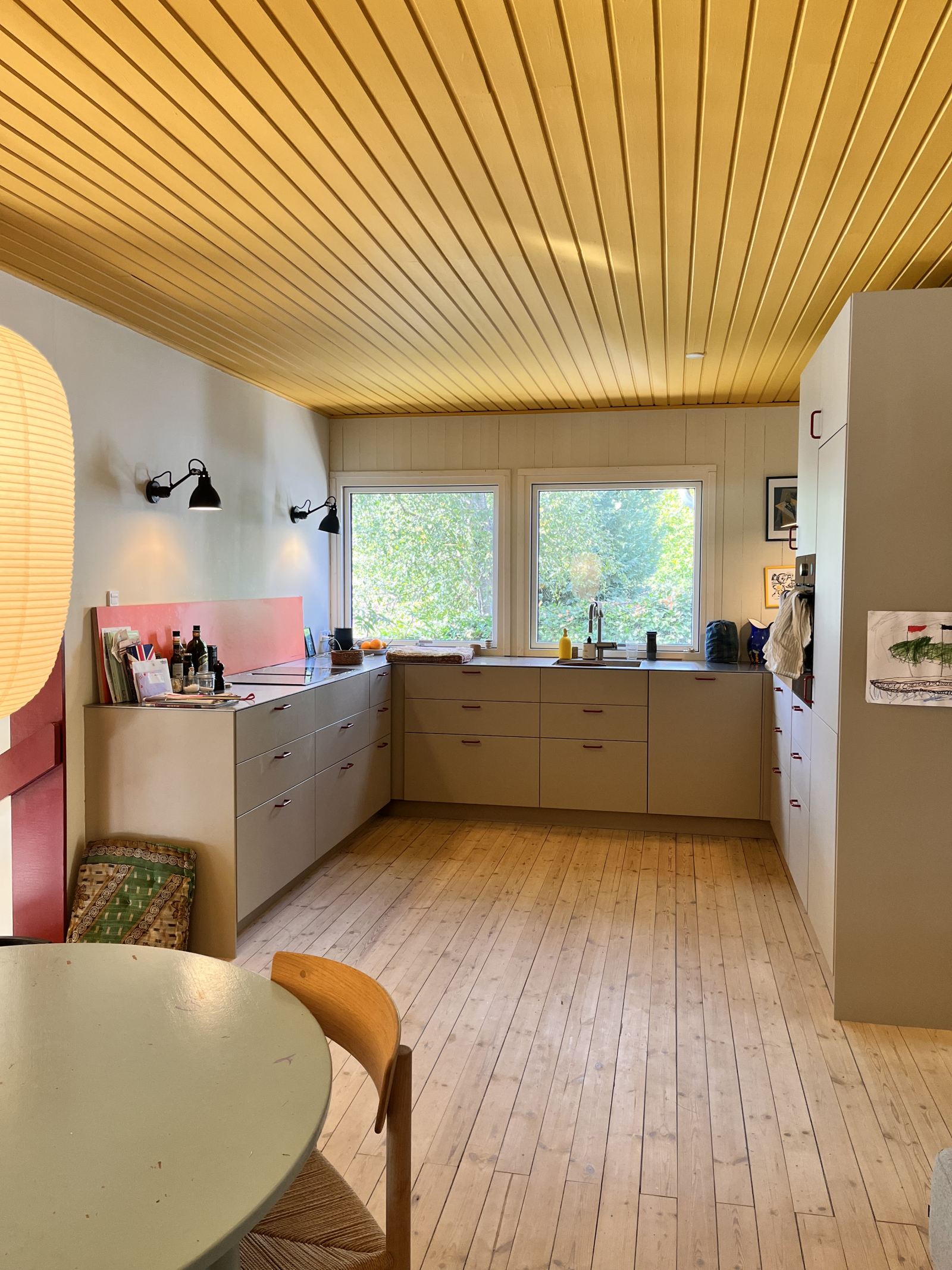 Cozy family house near city and nature