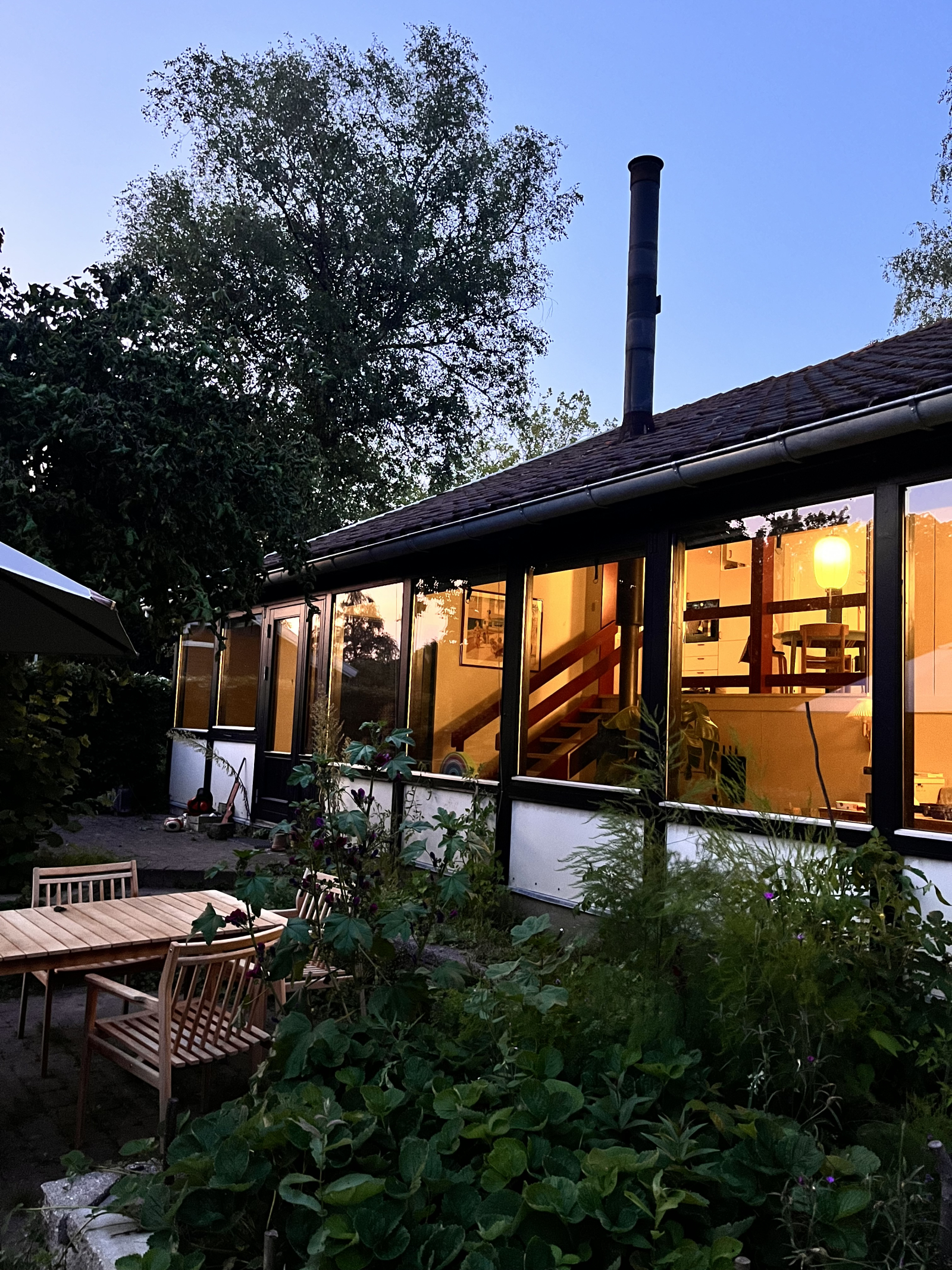 Cozy family house near city and nature