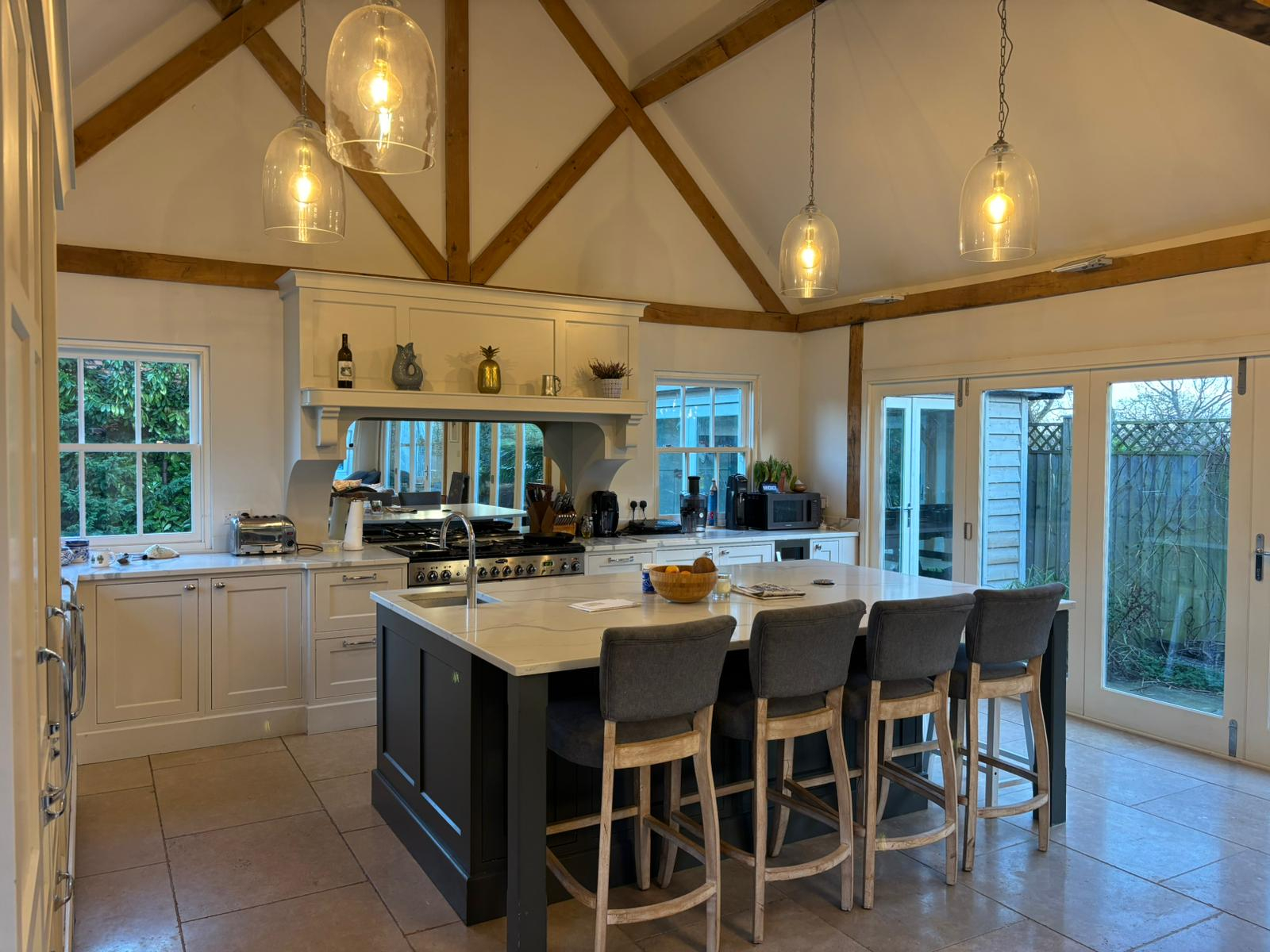 Charming and modern family home near the river