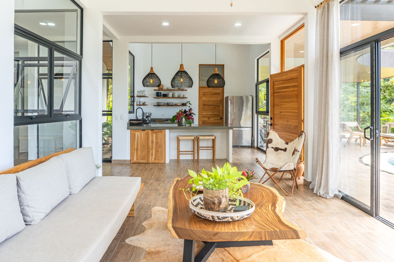 Peaceful Ocean view home with large pool