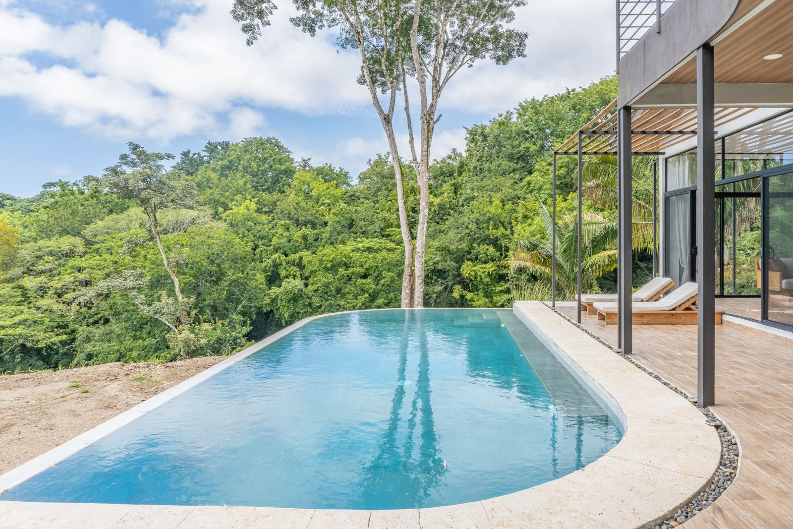Peaceful Ocean view home with large pool
