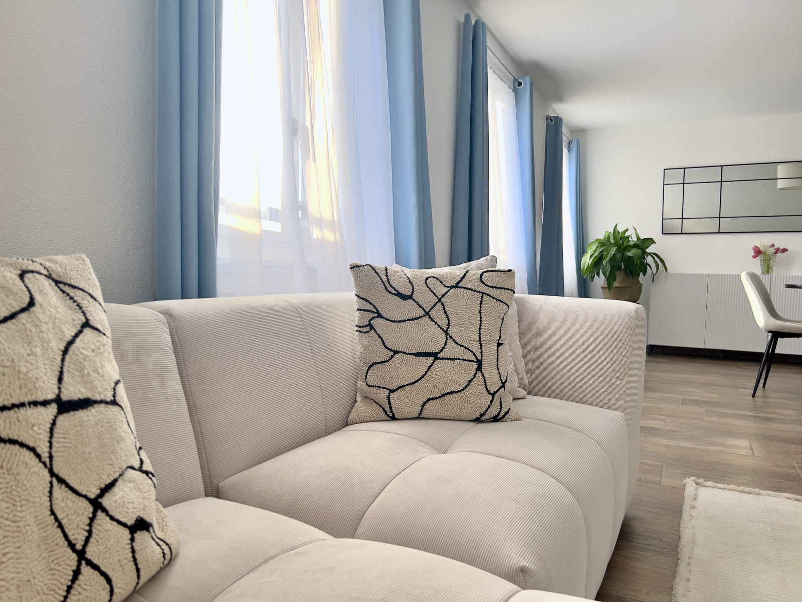 Bright and spacious apartment in beautiful Bern, close to nature and hiking trails