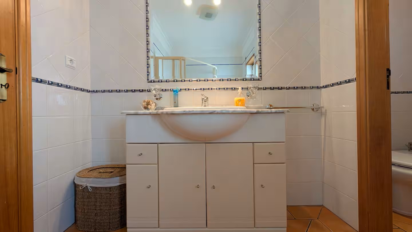 Serene Algarve Pool House