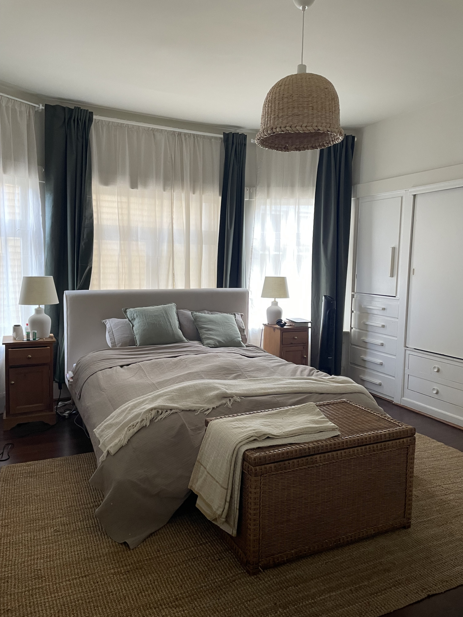 Escadas para a Praia | Casa Familiar Luminosa e Aconchegante em Vancouver