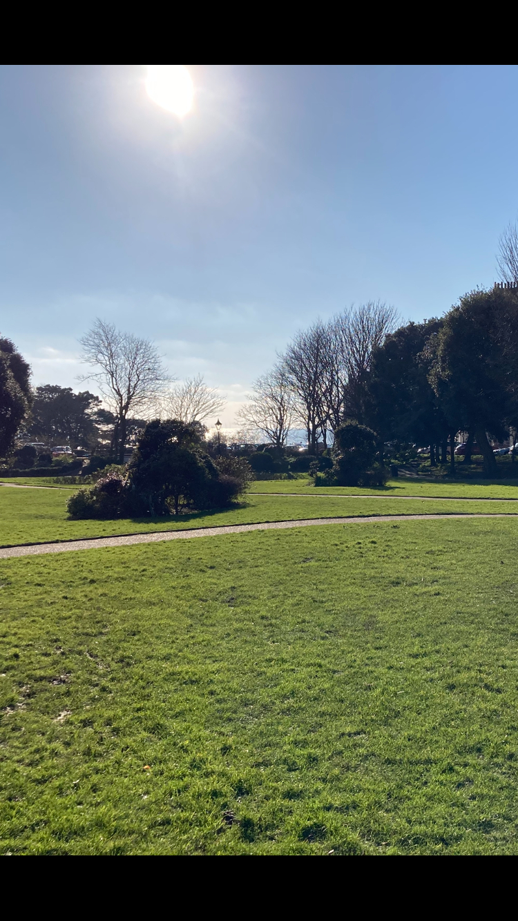 Vredig tuinhuis, dicht bij het strand