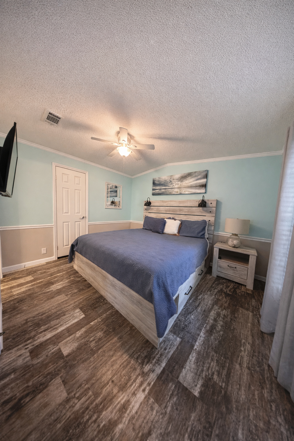 Charming Bungalow near Rainbow River Florida
