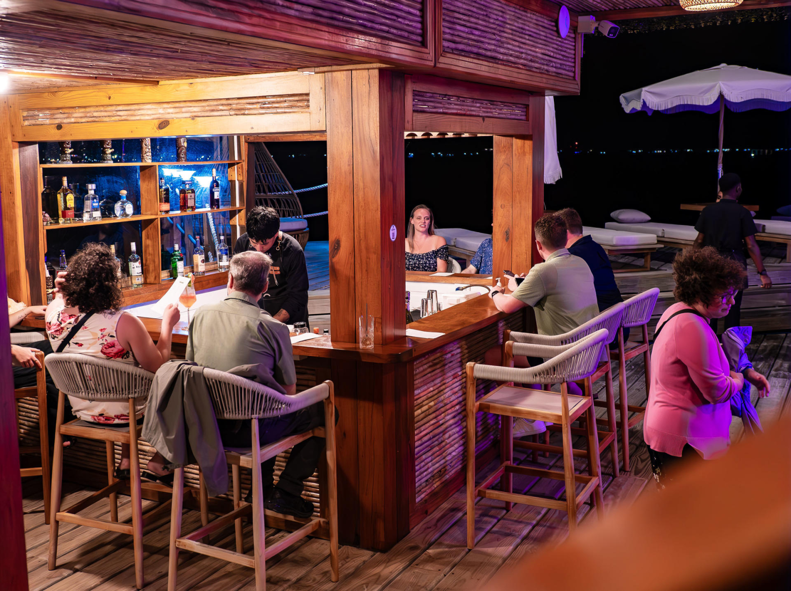 Akasha bar