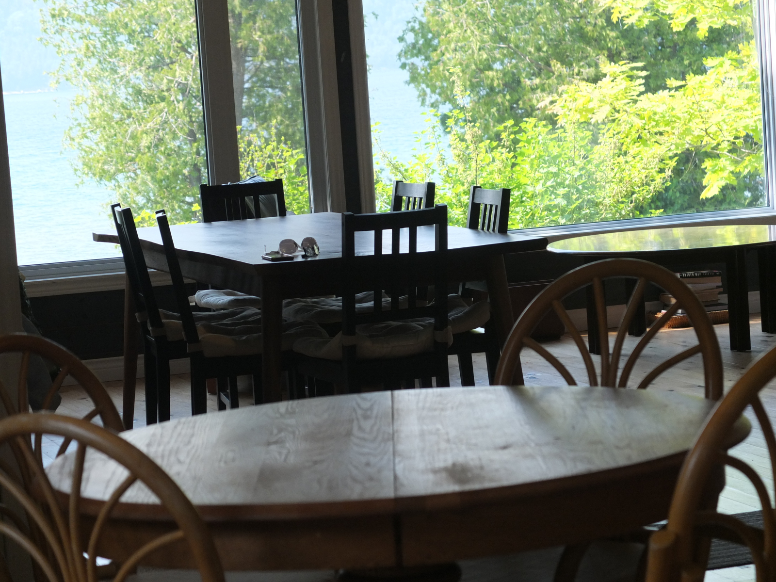 Waterfront cottage in Hope Bay