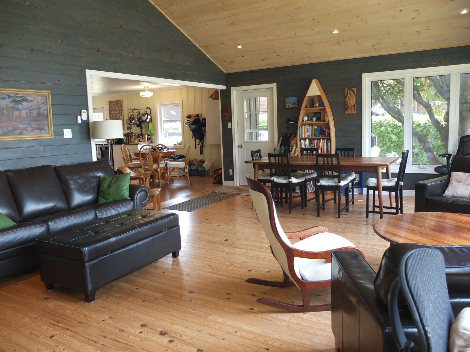 Waterfront cottage in Hope Bay