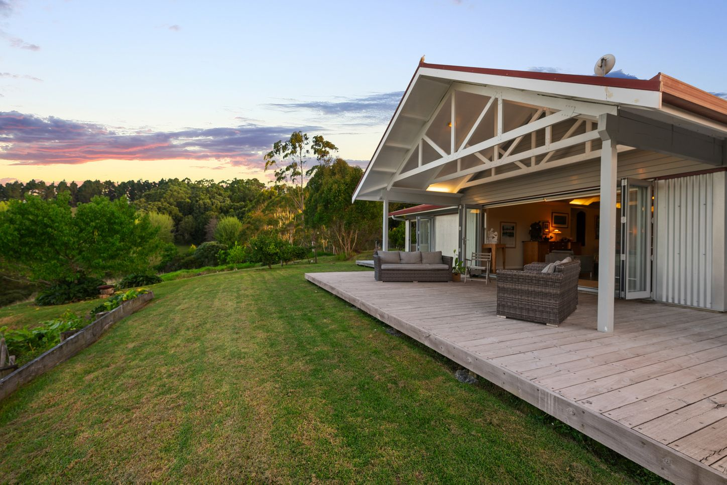 Familienhaus im friedlichen Gebiet von Wainui
