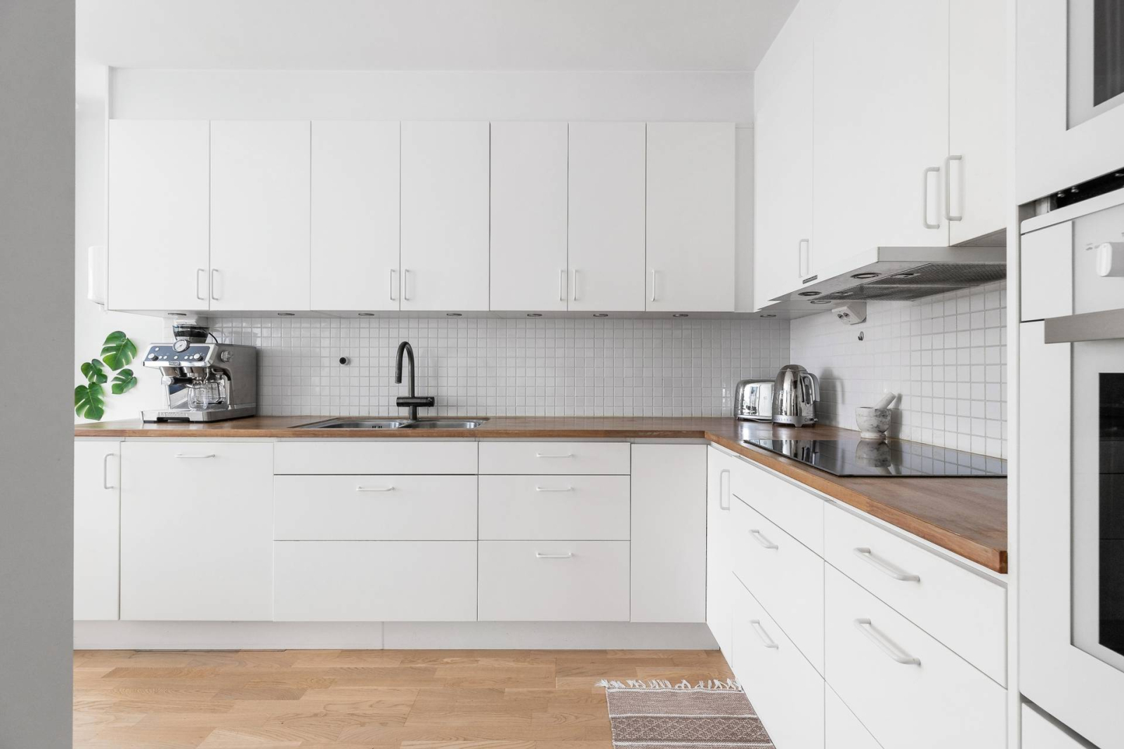 Apartment in quiet area of Stockholm but with easy access to the city