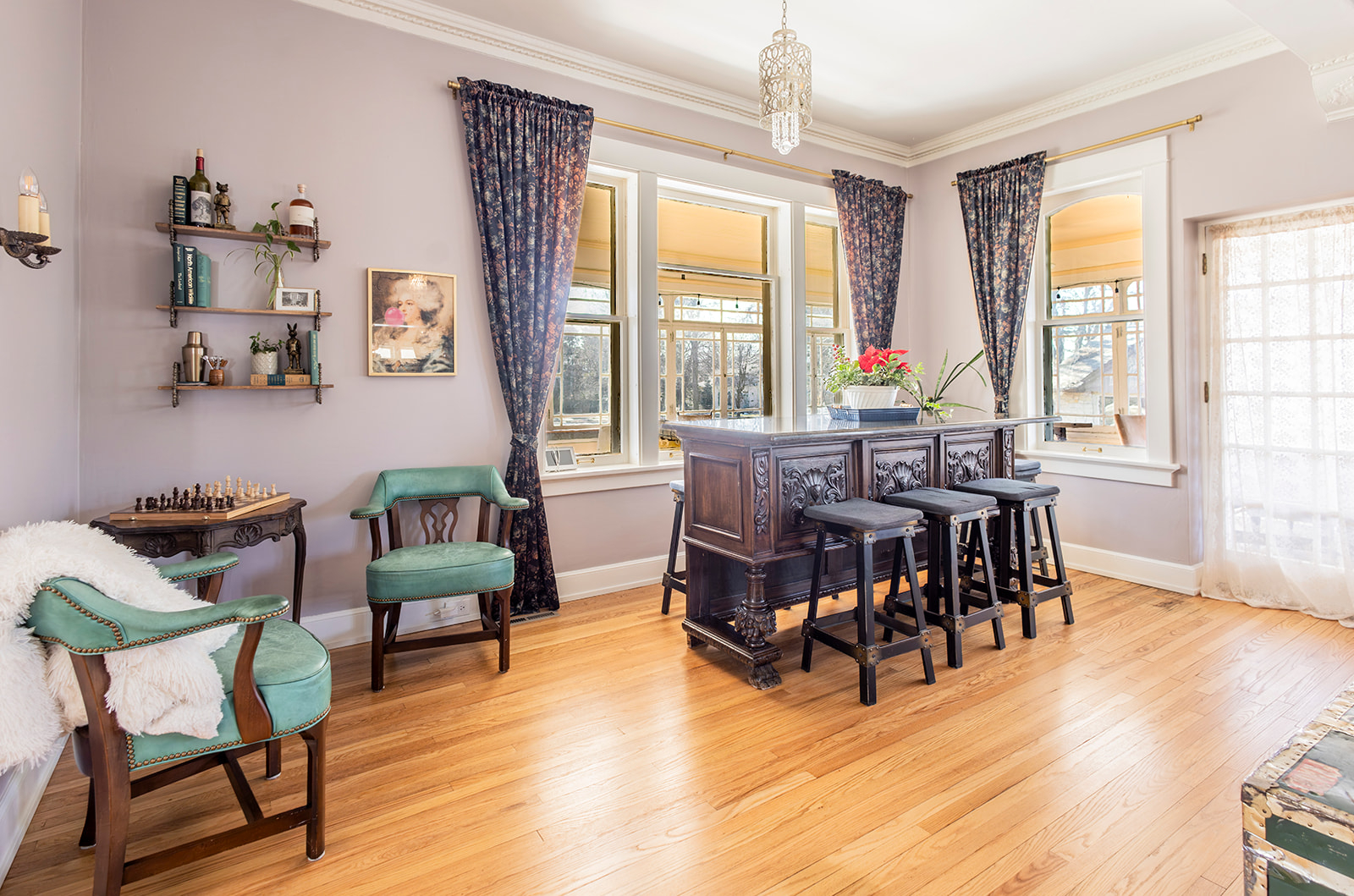 Beautifully Restored Family Friendly National Historic Landmark